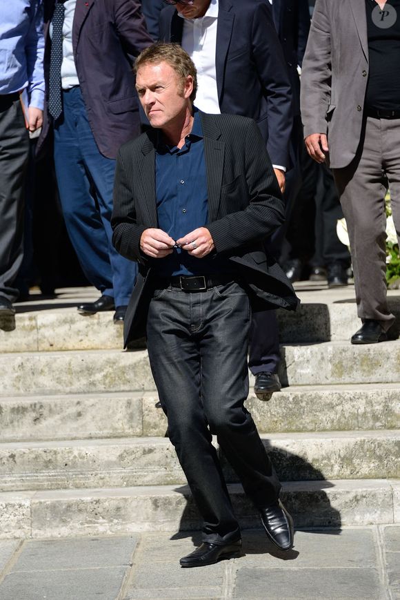 Christophe Hondelatte assistant aux funérailles de Jacques Verges à L'Eglise Saint-Thomas d'Aquin à Paris, France le 20 août 2013. Photo by Nicolas Briquet/ABACAPRESS.COM