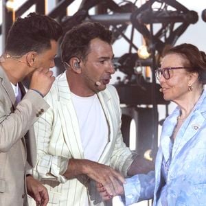 La semaine prochaine, les téléspectateurs de TF1 en prendront plein les yeux comme l'an dernier avec la diffusion de la première édition. On a hâte !

Exclusif - Kev Adams, Michael Youn et Mamie Claudine - Enregistrement de l'émission "L'humour à la plage" pour la 2eme édition du festival de Juan les Pins à la pinède Gould le 27 juin 2025. © Bruno Bebert / Bestimage