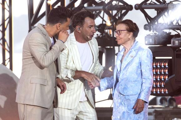 La semaine prochaine, les téléspectateurs de TF1 en prendront plein les yeux comme l'an dernier avec la diffusion de la première édition. On a hâte !

Exclusif - Kev Adams, Michael Youn et Mamie Claudine - Enregistrement de l'émission "L'humour à la plage" pour la 2eme édition du festival de Juan les Pins à la pinède Gould le 27 juin 2025. © Bruno Bebert / Bestimage