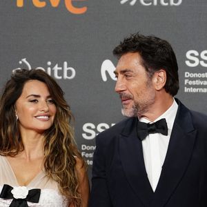 Javier Bardem et Penelope Cruz assistent à la cérémonie d'ouverture du 72e Festival international du film de Saint-Sébastien au Kursaal de Saint-Sébastien le 20 septembre 2024 à Saint-Sébastien, Espagne. © Lalo Yasky/Bestimage
