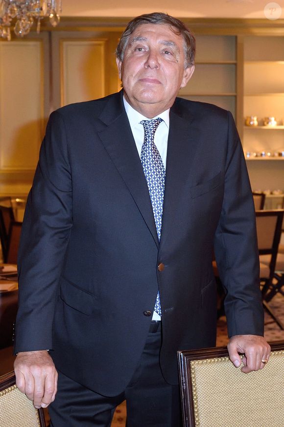 Exclusif - Jean-Pierre Foucault assiste au diner La Chaine de l'Espoir organisé par l'association Pharmavie au Pavillon Ledoyen a Paris, France le 25 janvier 2018. Photo par Aurore Marechal/ABACAPRESS.COM