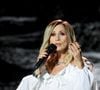 Elle estime avoir laissé derrière elle certaines difficultés liées à son rapport au corps et au regard des autres.

Lara Fabian lors surprises lors de l'enregistrement de l'émission "La chanson secrète N°14", présentée par N.Aliagas et diffusée le 26 décembre sur TF1, consacrée à Nikos Aliagas à Paris le 10 Décembre 2025.
JACOVIDES-MOREAU / BESTIMAGE