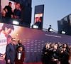 Jaafar Jackson, le neveu de 29 ans de Michael Jackson choisi pour interpréter son oncle dans le long-métrage, était bien évidemment au rendez-vous ce vendredi 10 avril 2026, tout comme plusieurs membres de la famille Jackson.

 Graham King (de gauche à droite), Juliano Valdi et Antoine Fuqua avant la première du film "Michael". 10 avril 2026, Berlin. Photo : Carsten Koall/DPA/ABACAPRESS.COM