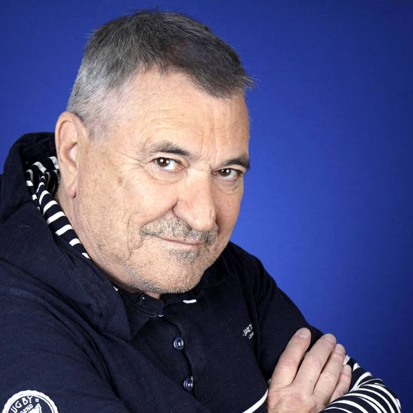 Jean-Marie Bigard pose pour des photos le 6 juin 2022 à Paris, France. Photo by Vim/ABACAPRESS.COM