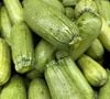 Une sélection rigoureuse sur les étals du marché garantit une meilleure longévité à la maison.