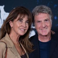 "Je me trouvais déjà trop vieux pour aimer" : Nouvelle vie pour François Cluzet après sa rencontre avec Narjiss, directrice de communication du Carlton