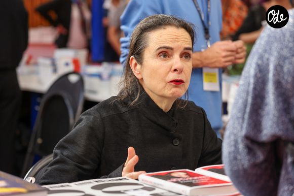 Amélie Nothomb, à la Halle Georges Brassens de Brive-la-Gaillarde, le 8 novembre 2024. Foire du Livre de Brive 2024. . © Jean-Marc Lhomer / Bestimage