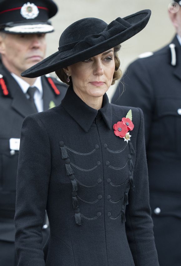 Kate Middleton, princesse de Galles, lors de la cérémonie du souvenir organisée par la Royal British Legion au National Memorial Arboretum dans le Staffordshire le 11 novembre 2025. Photo par GOFF  / BESTIMAGE