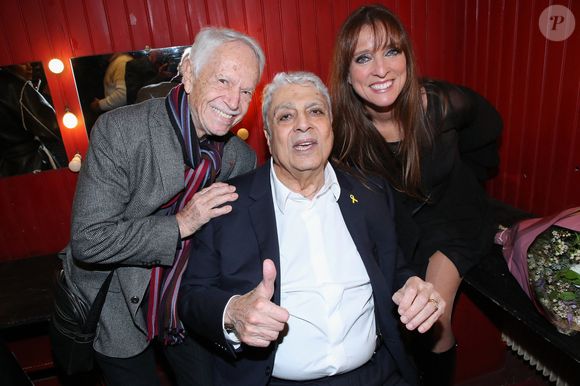 Sa maison d’enfance à Portneuf, symbole de ses racines, est aujourd’hui mise en vente

Exclusif - Enrico Macias entre Lynda Lemay et Gérard Davoust - 86ème anniversaire de Enrico Macias avec son public au Théâtre Dejazet à Paris. Le 11 décembre 2024
Bertrand Rindoff / Bestimage