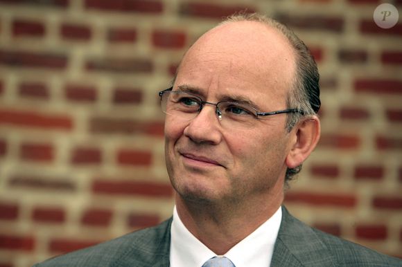Le directeur France des supermarchés Auchan Arnaud Mulliez participe aux journées parlementaires du Nouveau Centre à Hem, dans le nord de la France, le 29 septembre 2009. Photo by Mikael LIbert/ABACAPRESS.COM
