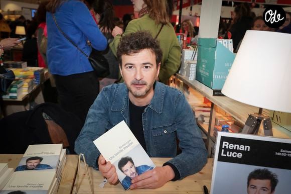 Pour "Le Parisien", Renan Luce a donné des nouvelles de Renaud

Renan Luce - Festival du Livre de Paris 2023 au Grand Palais Éphémère - Paris le 22/04/2023 - © Jack Tribeca / Bestimage