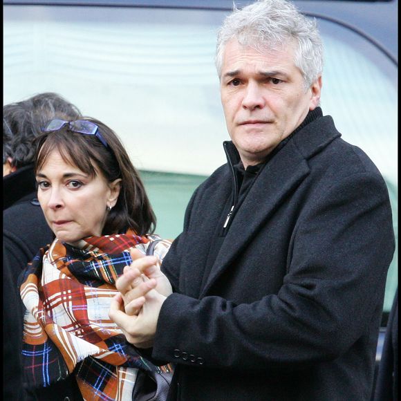 Ariane Carletti et Rémy Sarrazin lors des obsèques de Carlos le 22 janvier 2019
©Guillaume Gaffiot/Bestimage