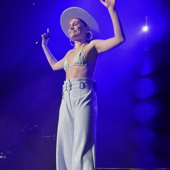 Jessie J en concert sur la scène de l'O2 Academy Newcastle le 30 novembre 2018. Backgrid UK/ Bestimage