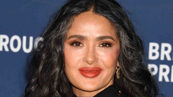 Ce milliardaire français entouré de sa femme Salma Hayek et de son ex top model pour une bonne raison