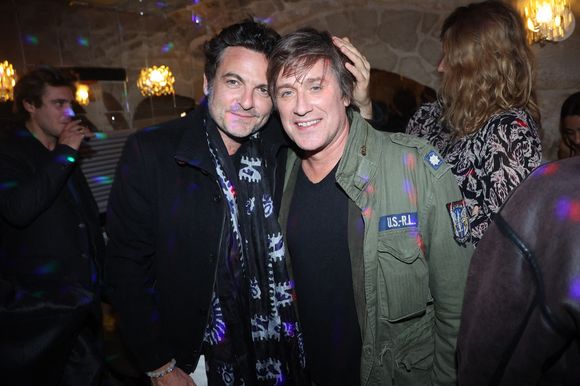 Matthieu Chedid et Thomas Dutronc assistent à la soirée d'ouverture du club 'Le Flirt' le 07 novembre 2024 à Paris, France. Photo by Jerome Domine/ABACAPRESS.COM