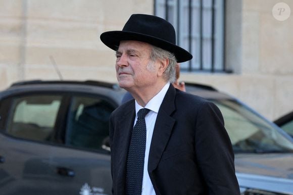 Franz-Olivier Giesbert - Arrivées aux obsèques de Philippe Labro en l'église de Saint-Germain-des-Prés à Paris le 13 juin 2025. © Dominique Jacovides - Christophe Clovis / Bestimage