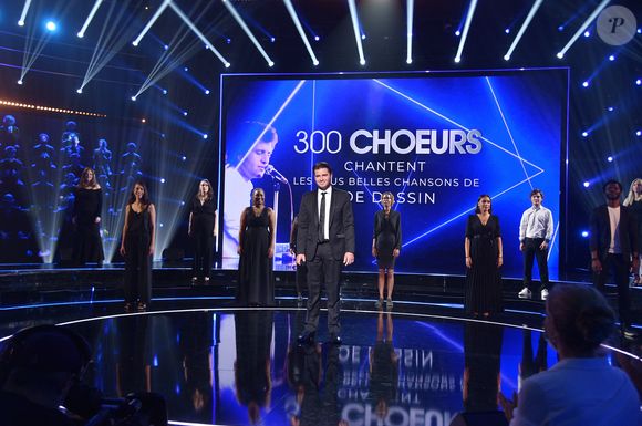 Julien Dassin à l'enregistrement de l'émission "300 Choeurs chantent Dassin" à Paris. Le 15 septembre 2020. © Tiziano Da Silva / Bestimage
