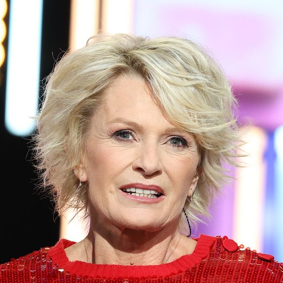Sophie Davant lors de la 37ème édition du Téléthon sur le plateau de France 2, avec pour parrain Vianney. Cette année, 80,6 millions de dons ont été promis. Le 9 décembre 2023. © Coadic Guirec / Bestimage