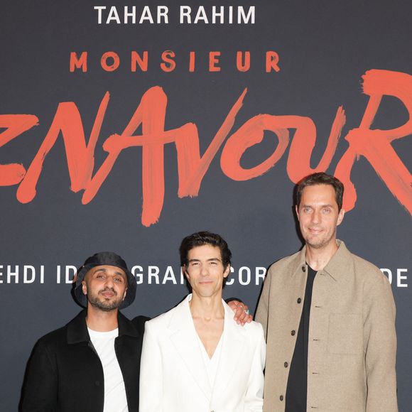 Mehdi Idir (réalisateur), Tahar Rahim et Grand Corps Malade ( GCM, Fabien Marsaud) lors de l'avant-première du film "Monsieur Aznavour"  au cinéma Le Grand Rex à Paris le 22 octobre 2024.

© Coadic Guirec / Bestimage