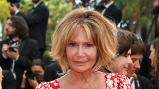 Clémentine Célarié vient de rompre avec son amoureux ! Elle explique les raisons de leur séparation