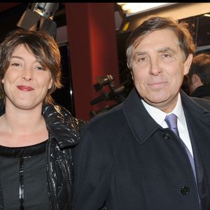 Jean-Pierre Foucault et sa fille Virginie - Avant-première de "La Rafle" au cinéma Gaumont Champs-Elysées le 8 mars 2010 RACHID BELLAK / BESTIMAGE
