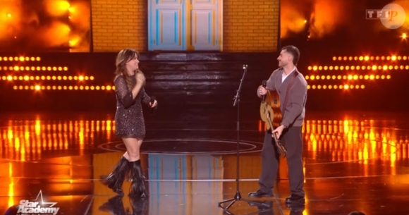 Arnaud, le petit-ami de Lily la surprend sur le plateau de la Star Academy