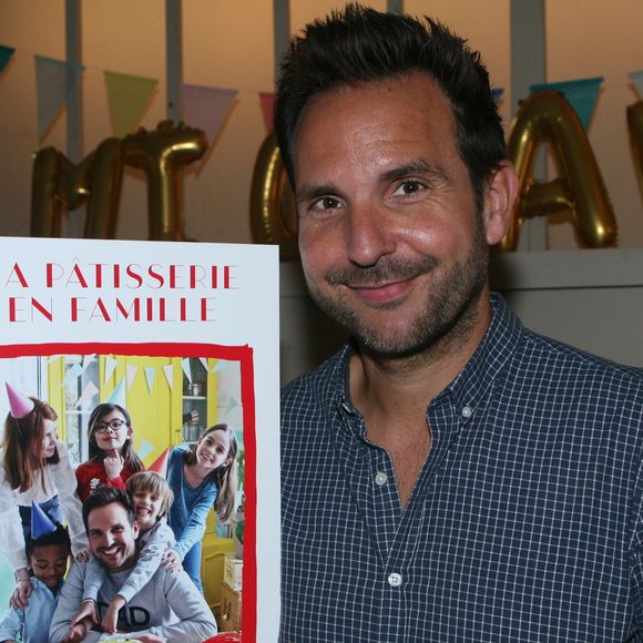Avec 10 pâtisseries à Paris, 6 au Japon et 150 collaborateurs en tout, la marque Michalak était devenue un incontournable de la haute gourmandise internationale.

Christophe Michalak - Sortie du Livre de Christophe Michalak "la Patisserie en Famille" à Paris le 9 octobre 2019. 

© JLPPA/Bestimage