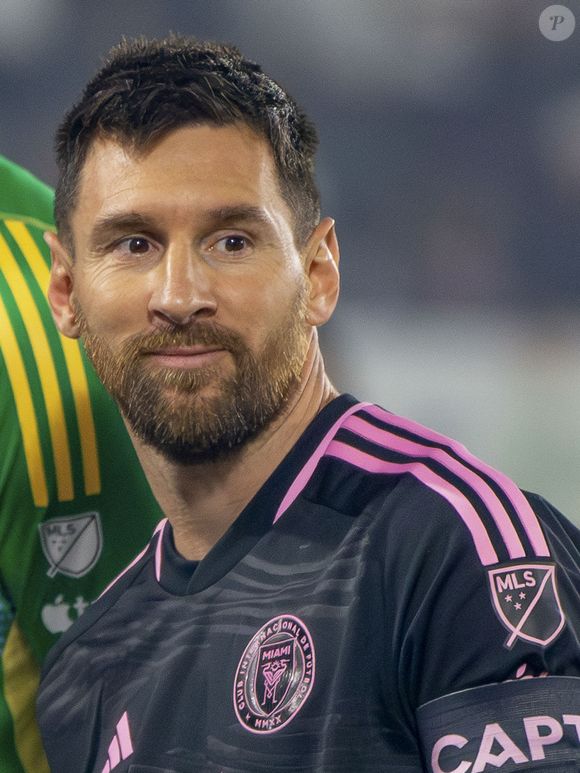 Lionel Messi 10 de l'Inter Miami pendant leur match de saison régulière contre le LA Galaxy le dimanche 25 février 2024 au Dignity Health Sports Park Stadium à Carson, Californie. © PI via ZUMA Press Wire