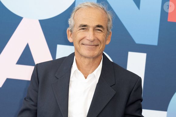 Dans la suite de son discours, il révèle que la meilleure chose que sa femme et lui aient pu faire a été d’apprendre à laisser leurs enfants apporter leur pierre à l’édifice et à "passer le relais". 

Olivier Kretz assiste au Photocall de L'Agence lors du 63ème Festival de Télévision de Monte-Carlo le 15 juin 2024 à Monte-Carlo, Monaco. Photo by David NIVIERE/ABACAPRESS.COM