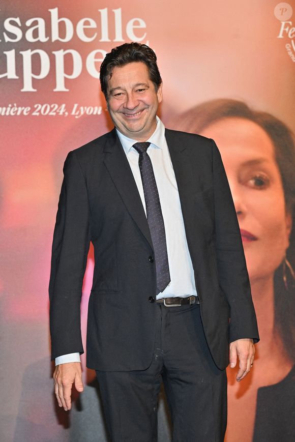 Laurent Gerra assiste à la cérémonie de remise du Prix Lumière lors du 16e Festival du film Lumière à Lyon, France, le 18 octobre 2024. © Julien Reynaud/APS-Medias/Abacapress.com