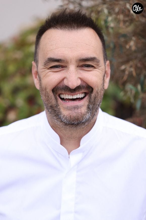 Cyril Lignac participe à l'événement « Les Chefs à Saint-Tropez fêtent les producteurs », le 1er mai 2026 à Saint-Tropez, en France. Photo de Jérôme Dominé/ABACAPRESS.COM