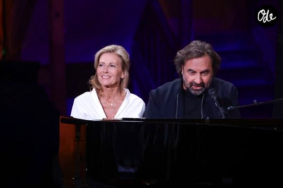 Claire Chazal et André Manoukian lors de l’enregistrement de l’émission "Le Grand Echiquier - Spéciale Serge Gainsbourg" présentée par C.Chazal et A.Manoukian et diffusée le 7 avril 2026 sur France 2, à Paris, France, le 17 septembre 2025.

© Jack Tribeca/Bestimage