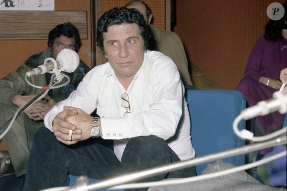 Photo de Gilbert Bécaud. (photo non datée) Photo by APS-Medias/ABACAPRESS.COM