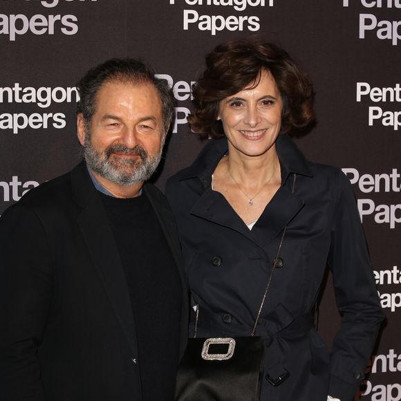 Ines de la Fressange et Denis  Olivennes lors de l'avant-première du film "Pentagon Papers" au cinéma UGC Normandie sur les Champs-Elysées à Paris, le 13 Janvier 2018.

Photo : Denis Guignebourg / Bestimage