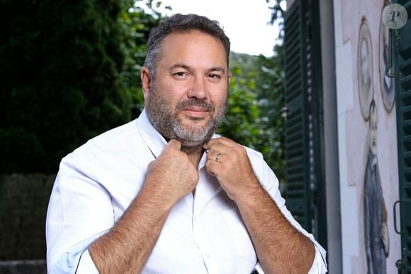 Rendez-vous avec Bruce Toussaint lors de la 5ème édition des écrivains chez Gonzague Saint Bris à Chanceaux-près-Loches le 27 août 2023.

© Cédric Perrin / Bestimage