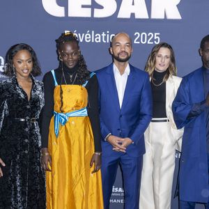 Simon Moutairou, Anna Diakhere Thiandoum, Maïmouna Doucouré, Ibrahima Mbaye, Nicolas Sawalo Cissé, Camille Cottin - Photocall de la soirée "Cesar Révélations 2025" au Trianon à Paris le 20 janvier 2025.

© Olivier Borde / Bestimage