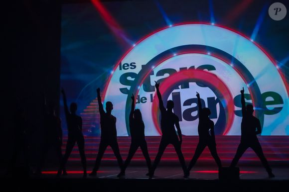 Leur nouveau spectacle inédit, intitulé Bonne Nouvelle, devait se tenir au Dôme de Paris ce vendredi 29 mai 2026.

Exclusif - - La troupe "EntreNous By D'Pendanse" en tourne
CYRIL MOREAU / BESTIMAGE