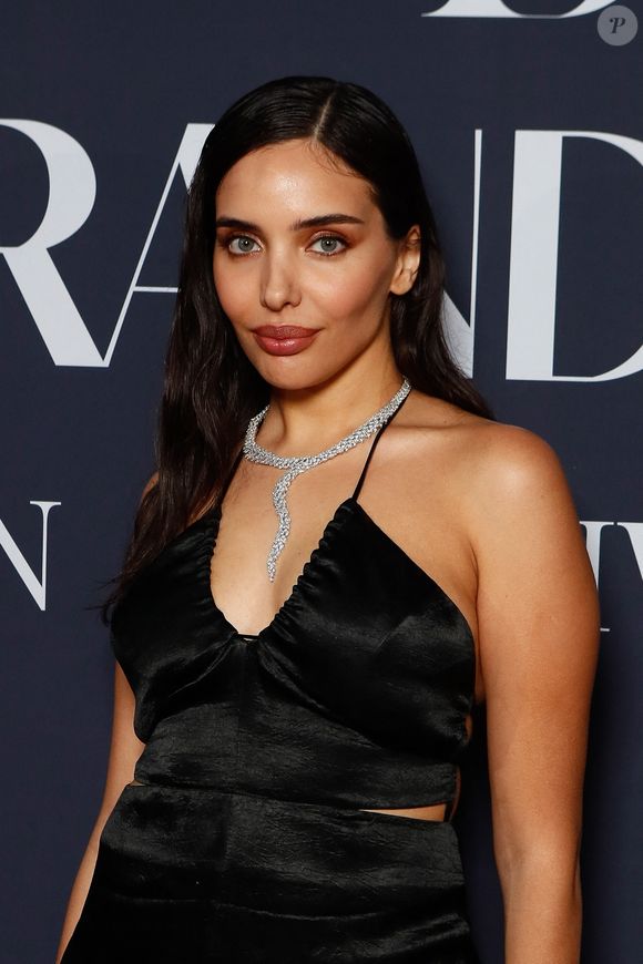 “Notre petite princesse, Ella Gündogan”, écrit Sara Arfaoui

Sara Arfaoui - Photocall de la soirée de gala "le Grand Dîner" au Palais Bulles à Théoule-sur-mer lors du 77ème Festival International du Film de Cannes le 18 mai 2024. © Christophe Clovis / Bestimage