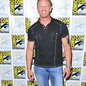 Ian Ziering lors du photocall du film "Sharknado 3 : Oh Hell No ! " lors du Comic Con 2015 à San Diego, le 10 juillet 2015. Photo par Action Press / Bestimage