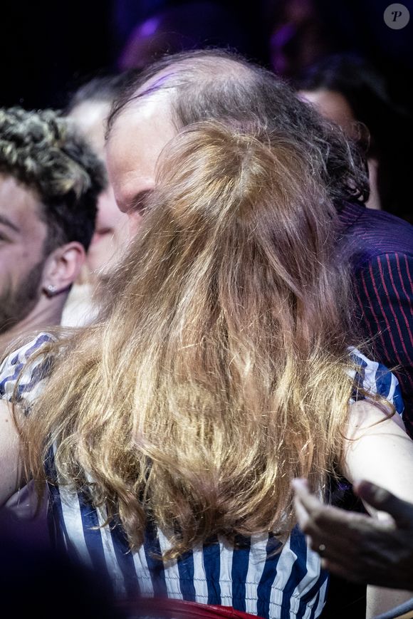 Philippe Katerine (Artiste masculin de l'année) et sa compagne Julie Depardieu - 35ème cérémonie des Victoires de la musique à la Seine musicale de Boulogne-Billancourt, le 14 février 2020. © Cyril Moreau/Bestimage