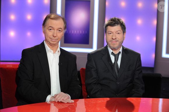 Philippe Chevalier et Regis Laspales lors de l'enregistrement de l'émission Vie Privee, Vie Publique a Paris, France, le 8 novembre 2010. Photo Max Colin/ABACAPRESS.COM