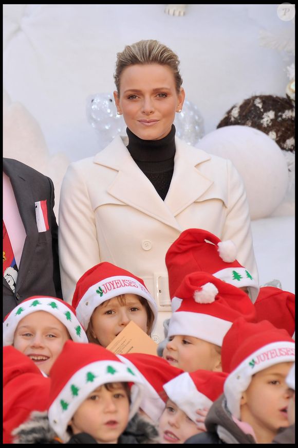 Charlene Wittstock - Le Noël des enfants au Palais princier de Monaco  AGENCE / BESTIMAGE