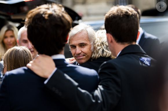 Paul Belmondo  et son ex- femme Luana - Obsèques de Jean-Paul Belmondo en  l'église Saint-Germain-des-Prés, à Paris le 10 septembre 2021. © JB Autissier / Panoramic / Bestimage
