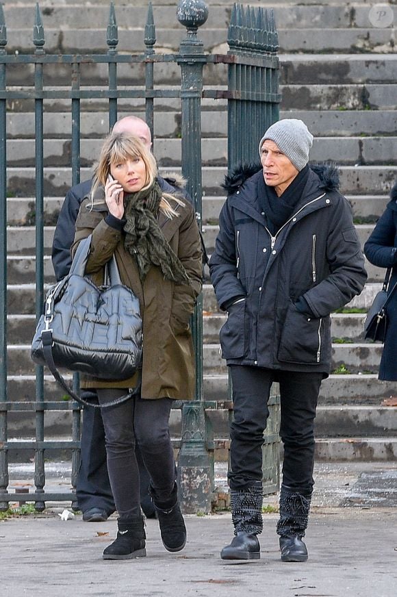 Nagui et sa femme Mélanie Page - Sorties de l'église de la Madeleine après les obsèques de Johnny Hallyday à Paris, le 9 décembre 2017. © Coadic Guirec/Bestimage