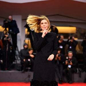 Les deux acteurs ont été en couple lorsqu’ils étaient adolescents.
Chiara Mastroianni - Première du film "Un peu avant minuit" lors du 83ème Festival International du Film de Venise (Mostra) le 10 septembre 2026. © Pierre Perusseau / Bestimage