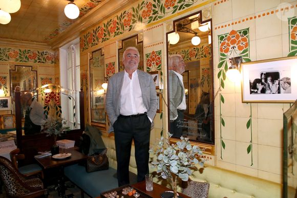 Son ancrage principal demeure néanmoins son établissement de la Monnaie de Paris.

Exclusif - Guy Savoy - Inauguration du restaurant " Le Petit Rétro " dont Irwin Durand est le Chef et Guy Savoy le Parrain. Rue Mesnil à Paris, France, le 02 Septembre 2022.
Bertrand Rindoff/BestImage