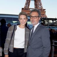 "C'est très vert, très calme, très civilisé" : Julie Andrieu a quitté Paris pour une ville des Yvelines, où elle vit avec son mari et leurs deux enfants