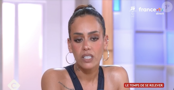 Amel Bent dans l'émission "C à Vous", 28 février 2026 France 5