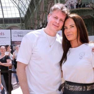 Matthieu Delormeau et Nathalie Marquay-Pernaut en dédicace lors du 5ème festival du Livre de Paris au Grand Palais (17 - 19 avril 2026) à Paris, le 19 avril 2026.
© Cédrice Perrin / Bestimage