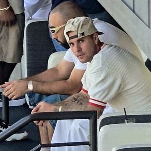 Justin Bieber à LA à l'intérieur de la Fanatics vip box dans le BMO Stadium, le 21 mars 2026, à LA, USA. © Brian Prahl /Splash News/Abacapress.com